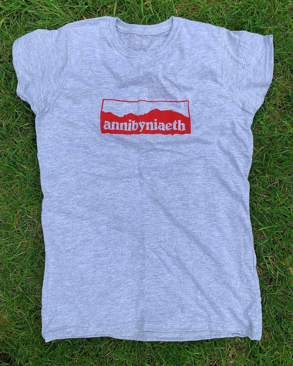 ladies crys-t annibyniaeth welsh independence t-shirt #annibyniaeth #welshindependence