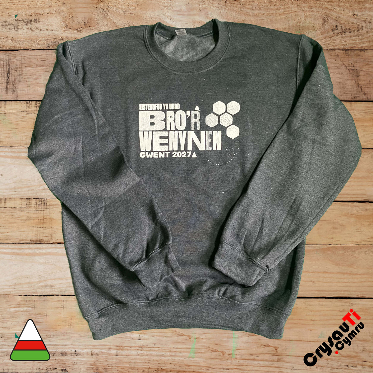 Dark grey sweatshirt with Urdd Gwent 2027 Bro’r Wenynen print.